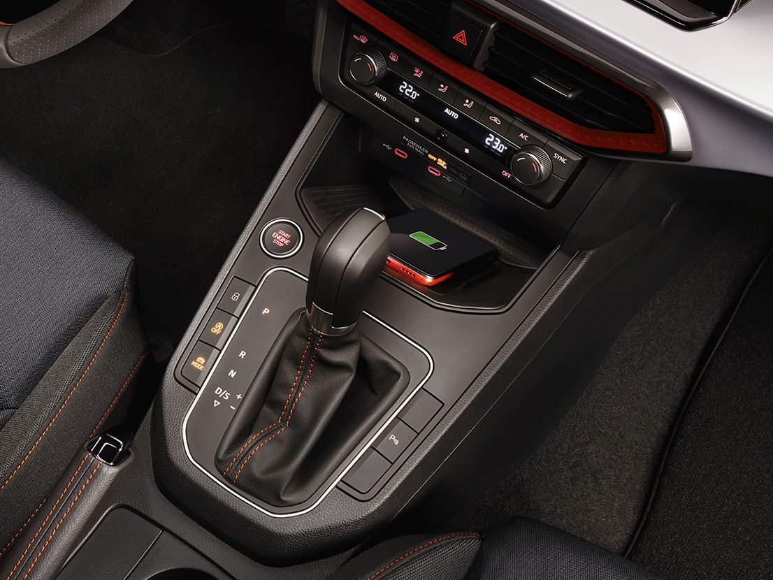 Konnektivitäts-Box im SEAT Ibiza
