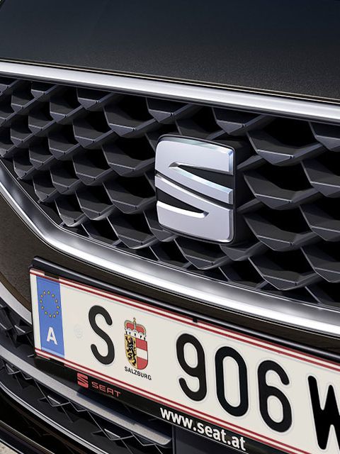 Schwarzer SEAT Leon Style Frontgrill