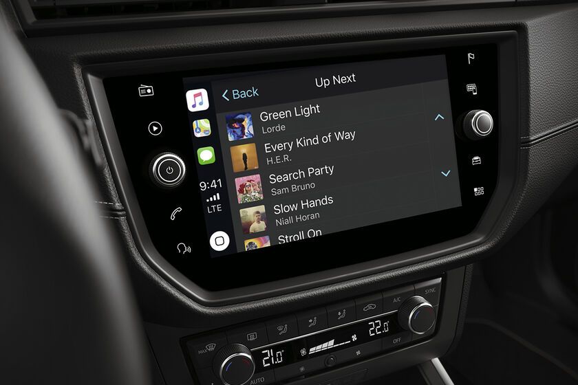 SEAT Arona Apple Music