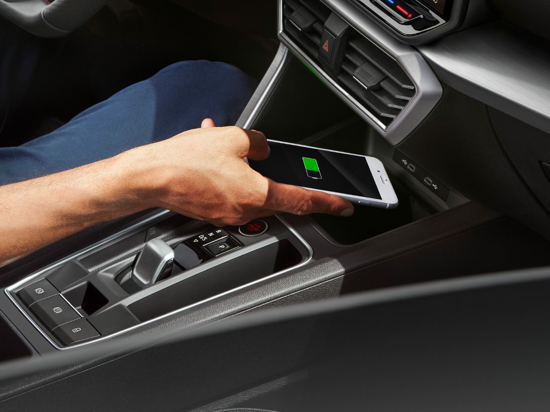 SEAT Leon FR Connectivity Box