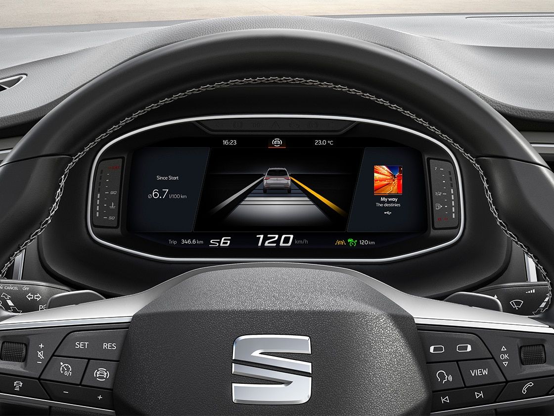 Detailansicht des 10,25" SEAT Digital Cockpit mit Spurhalteassistent im SEAT Ateca